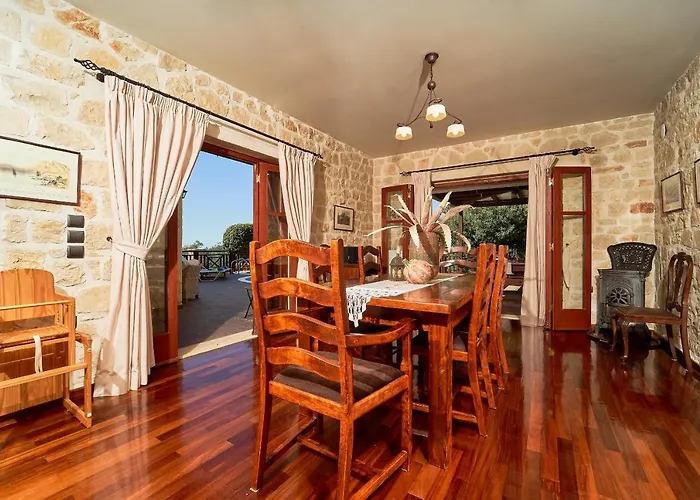 Lila's Luxury Villa *